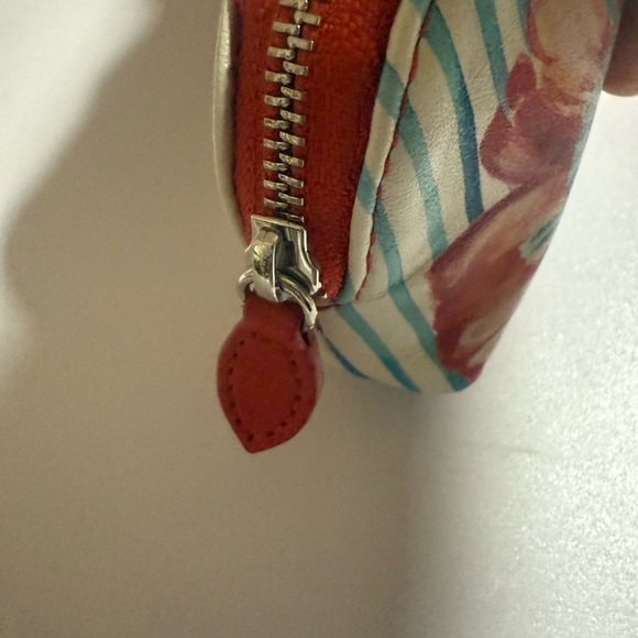 Brighton Flutter Water Garden Coin change Purse wallet – Retired & Rare - Picture 7 of 7